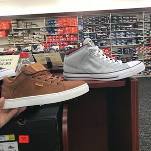 Meet your Posher, Gloria